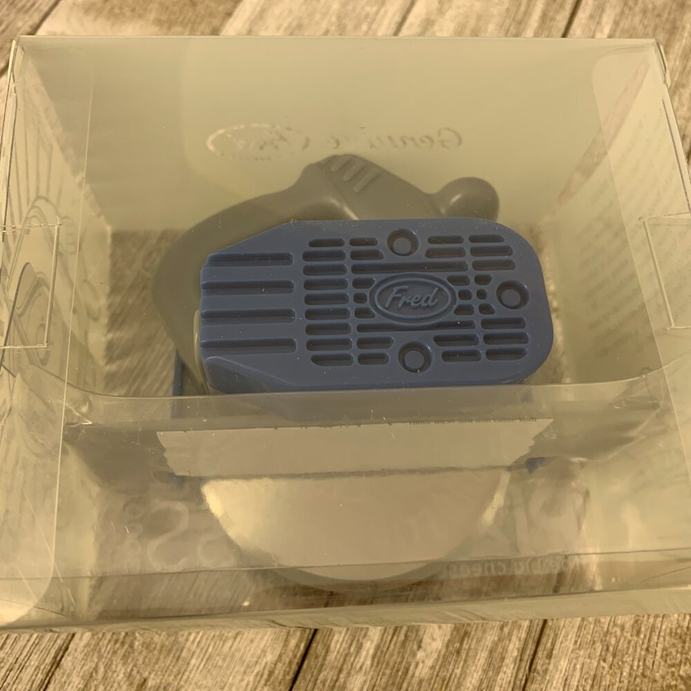 Circular Saw Pizza Cutter -- Genuine Fred Pizza Boss 3000 - Picture 8 of 11